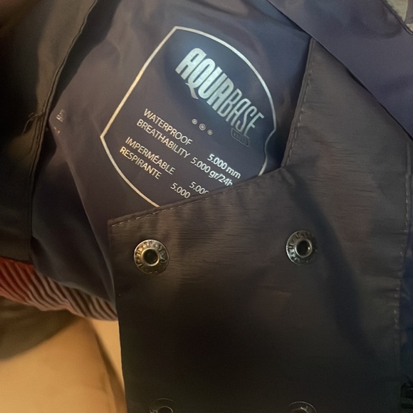 Ski coat - Picture 4 of 4